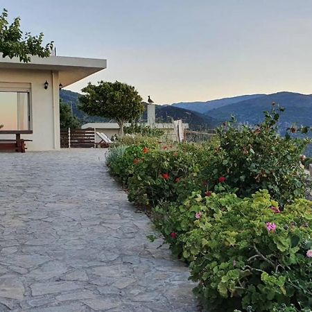 Marina Villas إسترو الغرفة الصورة